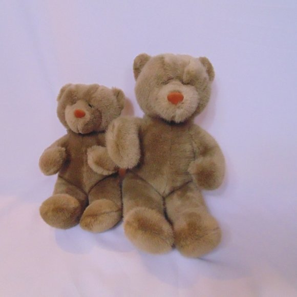 North American Bear Company-Waldorf & Astoria - Picture 2 of 4